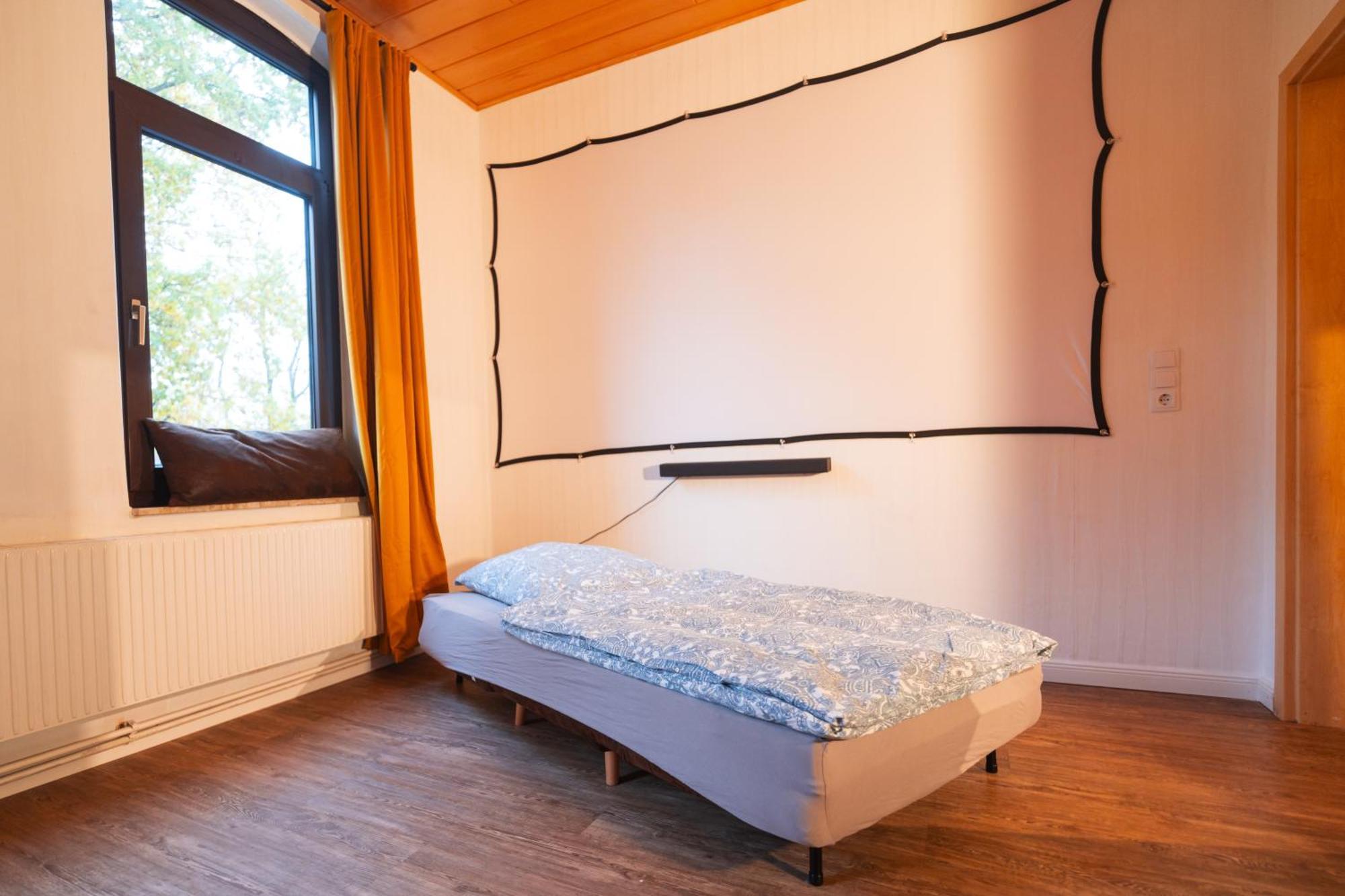 Das Blaue Tuerchen - Wohnung Mit Beamer Und Kicker Bremerhaven Esterno foto